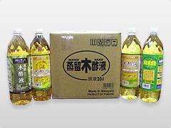 写真:蒸留木酢液